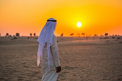 Dubai Wüste mit Sonnenuntergang